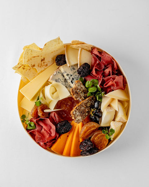 Rounded Charcuterie Board (2-4 People)