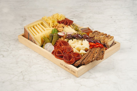 Artisanal Charcuterie Board (4-6 People)